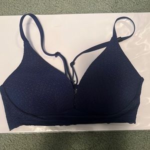 Victoria’s Secret Underwire Bralette